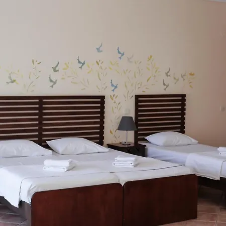Ξενοδοχείο με διαμερίσματα Ammon Garden 3*