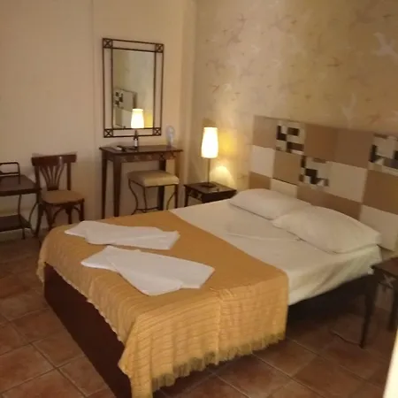 Ξενοδοχείο με διαμερίσματα Ammon Garden 3*