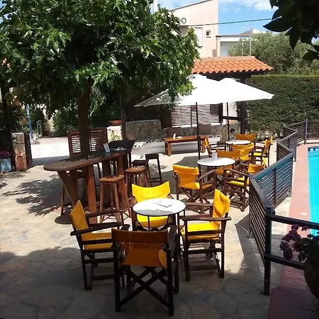 Ammon Garden Ξενοδοχείο με διαμερίσματα 3*