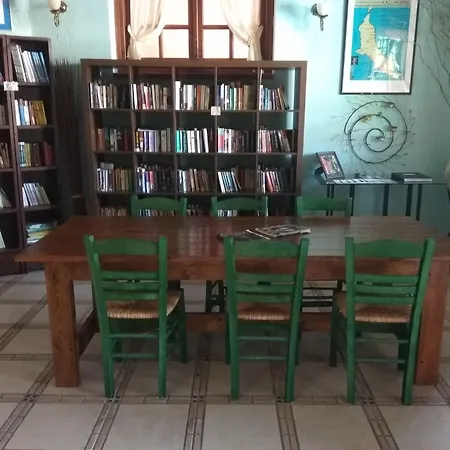 Ξενοδοχείο με διαμερίσματα Ammon Garden Πευκοχώρι