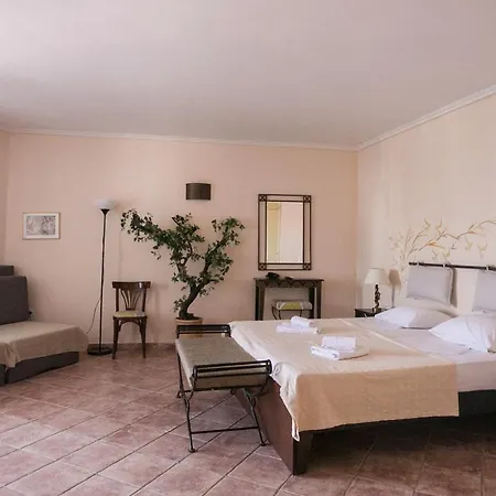 Ξενοδοχείο με διαμερίσματα Ammon Garden 3*