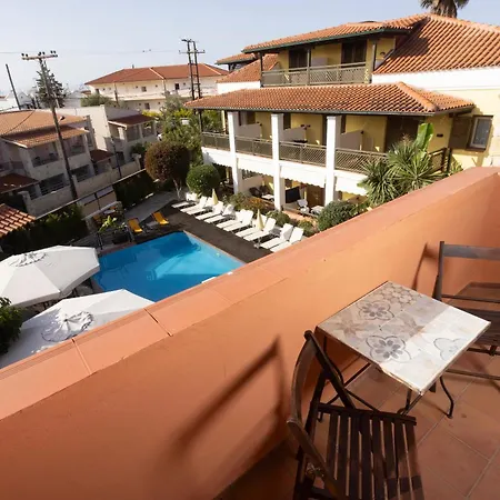 Apartmanhotel Ammon Garden 3*
