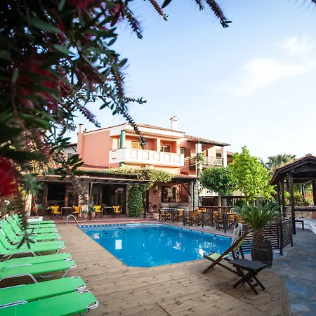 Apartmanhotel Ammon Garden 3*
