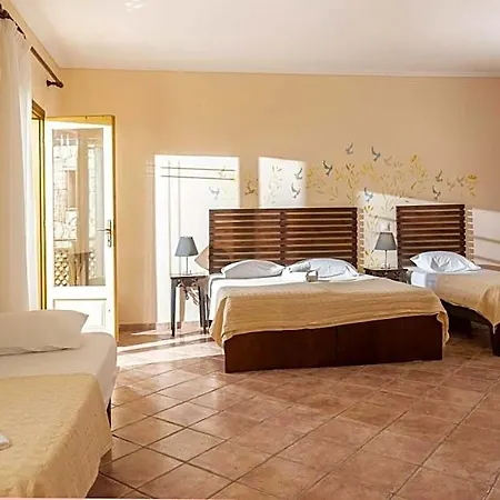 Ammon Garden 3*